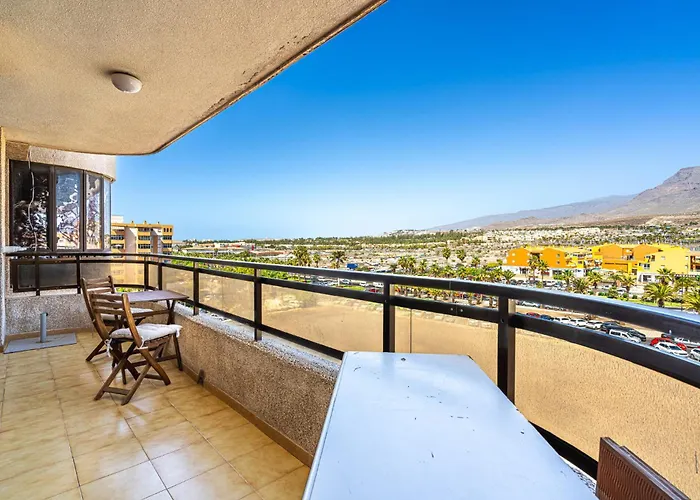 As De Casas - Royal Cristianos * Arona (Tenerife)